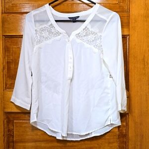 America Eagle White Flowy Top XS 3/4 Sleeve